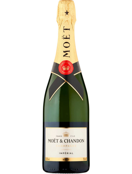 Moët & Chandon Brut Impérial NV Champagne 75cl bottle on a white background